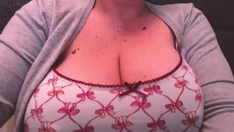 Katy online show from January 25, 8:42 am