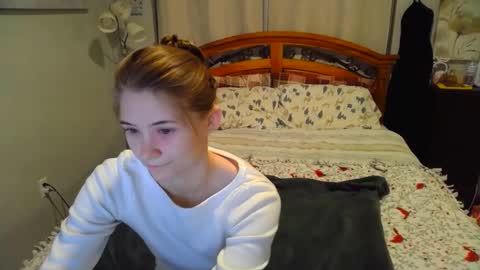 Snapshot of katynowhere chatting on January 3, 2:43 am Katy online show from January 3, 2:43 am