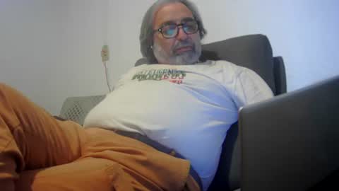 Snapshot of kausername chatting on March 11, 10:20 pm Marko online show from March 11, 10:20 pm