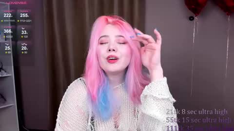 Snapshot of kawaii_yuki chatting on February 10, 11:46 am Yuki  online show from February 10, 11:46 am