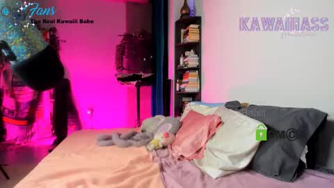 Snapshot of kawaiiibabiii chatting on October 30, 7:54 am Miss Kawaiii online show from October 30, 7:54 am