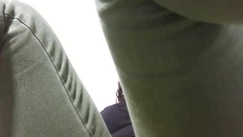 Snapshot of kawit1 chatting on October 28, 2:04 am Khawit online show from October 28, 2:04 am