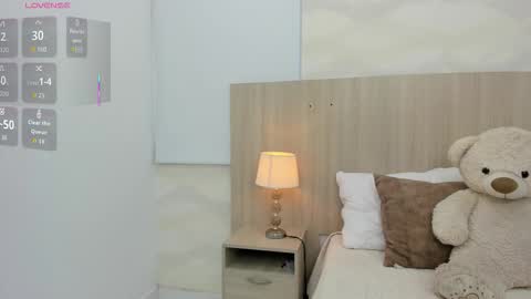   online show from November 16, 11:16 am