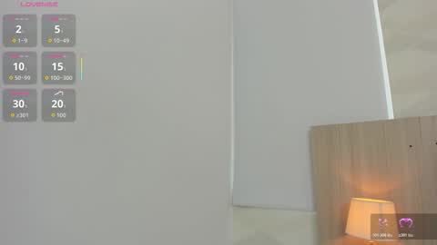   online show from November 26, 11:22 am