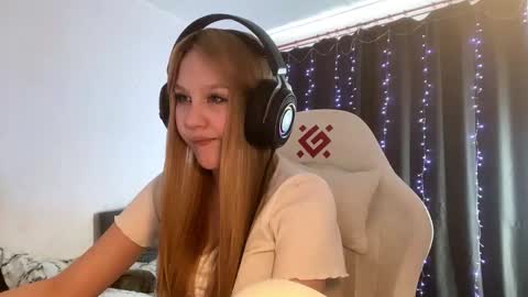 Amia online show from March 4, 5:35 am