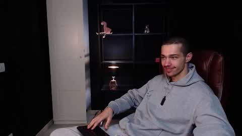 KaydenDrew online show from February 7, 5:44 am