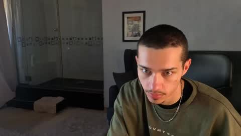 KaydenDrew online show from April 28, 4:17 am