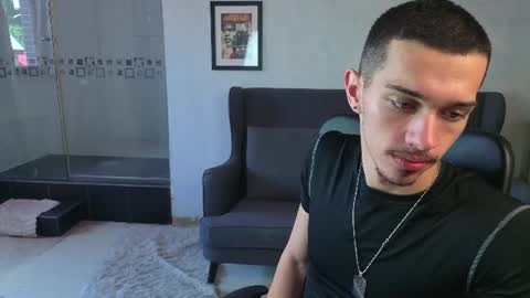Snapshot of kaydendrew chatting on June 27, 12:22 pm KaydenDrew online show from June 27, 12:22 pm