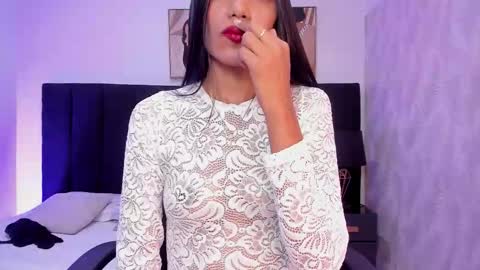 Snapshot of kayla_adams chatting on October 2, 11:50 am Kayla online show from October 2, 11:50 am