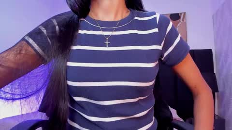 Snapshot of kayla_adams chatting on October 5, 11:30 am Kayla online show from October 5, 11:30 am