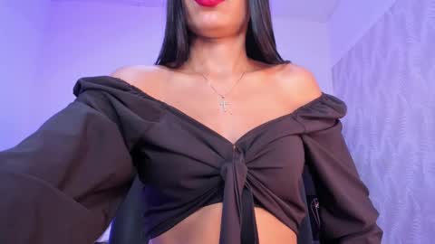 Snapshot of kayla_adams chatting on November 20, 11:32 am Kayla online show from November 20, 11:32 am