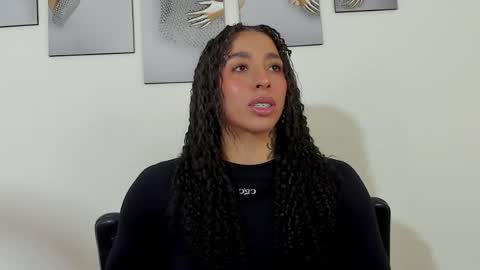 Kayla Batista INDEPENDENT ACCOUNT online show from April 16, 6:30 pm