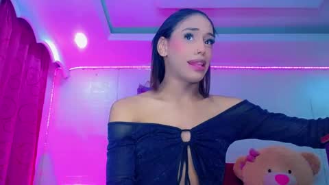 Snapshot of kayla_sexx chatting on April 8, 12:43 am kayla_sexx online show from April 8, 12:43 am