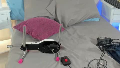 kaylachannell online show from February 4, 3:34 am