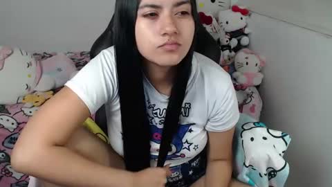 Kayla online show from June 26, 2:49 am