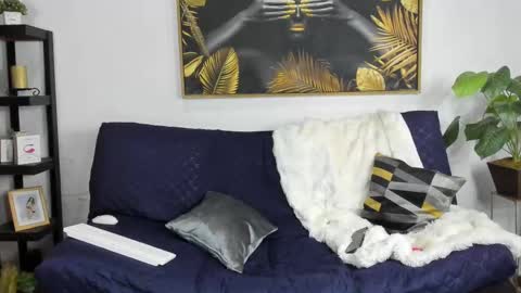 Kayle online show from October 7, 9:45 pm