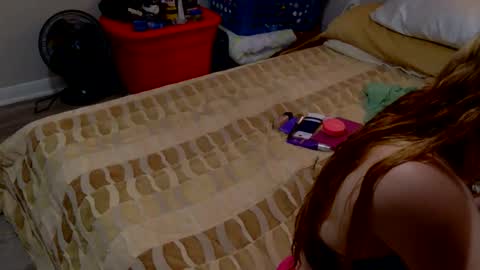 kaylee kakes online show from June 9, 7:58 pm