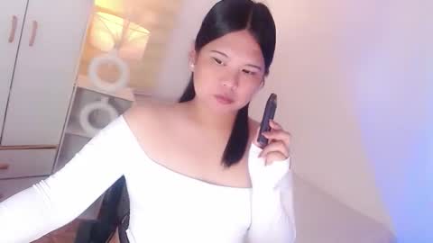 Snapshot of kayleepinay chatting on April 12, 3:50 pm Y O U R F U T U R E K A Y L E E online show from April 12, 3:50 pm