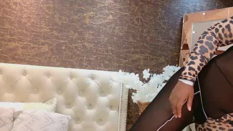  KAYLIE  online show from October 20, 11:27 pm