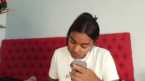Snapshot of kayna_gomez chatting on July 2, 7:09 pm Kayna online show from July 2, 7:09 pm