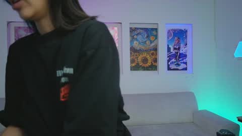 Kayra online show from November 17, 12:11 pm