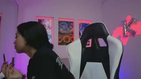 Kayra online show from December 15, 12:09 pm