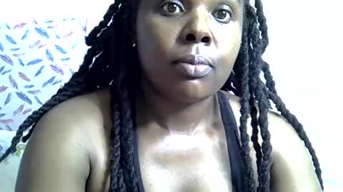 Snapshot of kayray90 chatting on January 6, 10:41 am kayray90 online show from January 6, 10:41 am