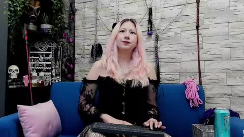 Miss Kazia online show from March 12, 7:28 pm