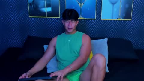 Snapshot of kazuya_nakamura chatting on June 3, 7:41 pm kazuya online show from June 3, 7:41 pm