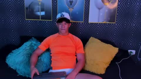 Snapshot of kazuya_nakamura chatting on July 9, 7:45 am kazuya online show from July 9, 7:45 am