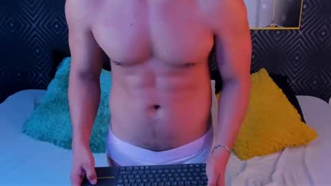 Snapshot of kazuya_nakamura chatting on July 31, 8:52 pm kazuya online show from July 31, 8:52 pm