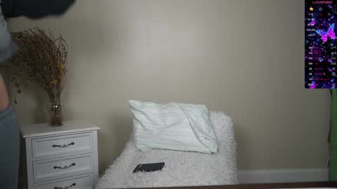 EliandKylie online show from December 18, 3:37 am