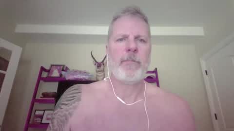 Snapshot of kc_cumming chatting on June 1, 5:14 pm kc_cumming online show from June 1, 5:14 pm