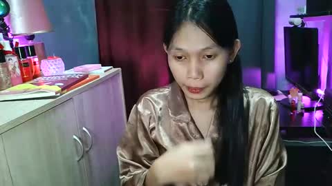 Its me Cora online show from November 4, 4:44 am