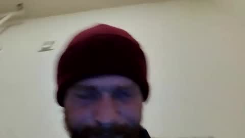 Snapshot of kdogluke chatting on October 5, 9:18 am kdogluke online show from October 5, 9:18 am