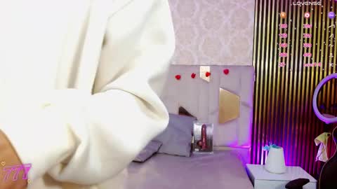  keahi  online show from April 12, 11:37 am