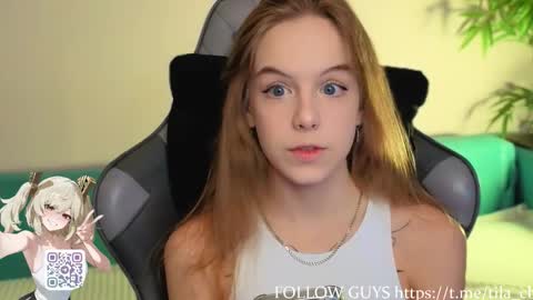 Seb Polly Roxy Jonny online show from November 9, 8:56 am