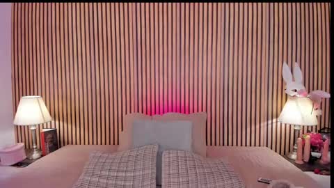 keeyla stone online show from January 12, 10:59 pm