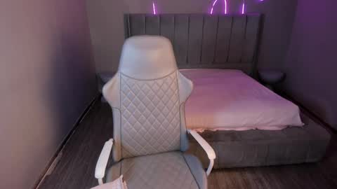 Kehlannis online show from March 27, 2:50 pm