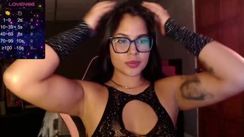 Snapshot of keikim_ chatting on February 18, 7:10 pm Kimk online show from February 18, 7:10 pm