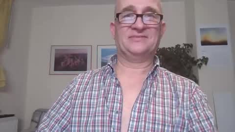 keilie1 online show from December 28, 12:04 am