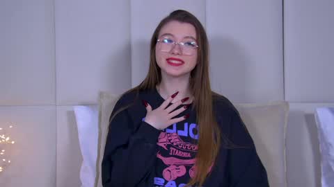 Keira online show from February 5, 10:01 pm