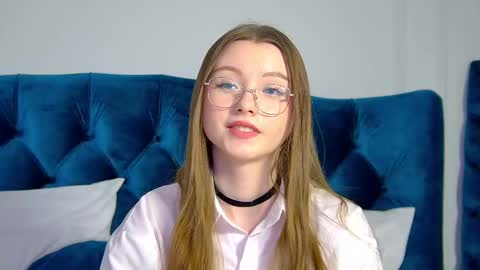 Keira online show from February 21, 4:07 am