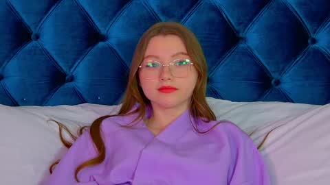 Keira online show from February 25, 3:49 pm