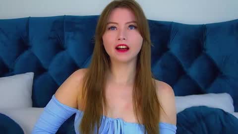 Keira online show from September 22, 6:10 pm