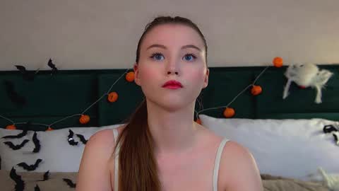 Keira online show from October 21, 6:08 pm