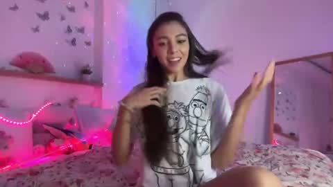 Snapshot of keirasworld chatting on July 3, 12:17 am keira online show from July 3, 12:17 am