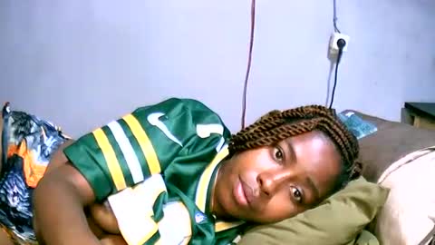 keisha759446 online show from March 1, 8:49 am