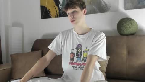 Snapshot of keithcozart1337 chatting on October 8, 12:25 pm Mark online show from October 8, 12:25 pm