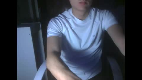 kell_yn16 online show from May 26, 7:10 pm